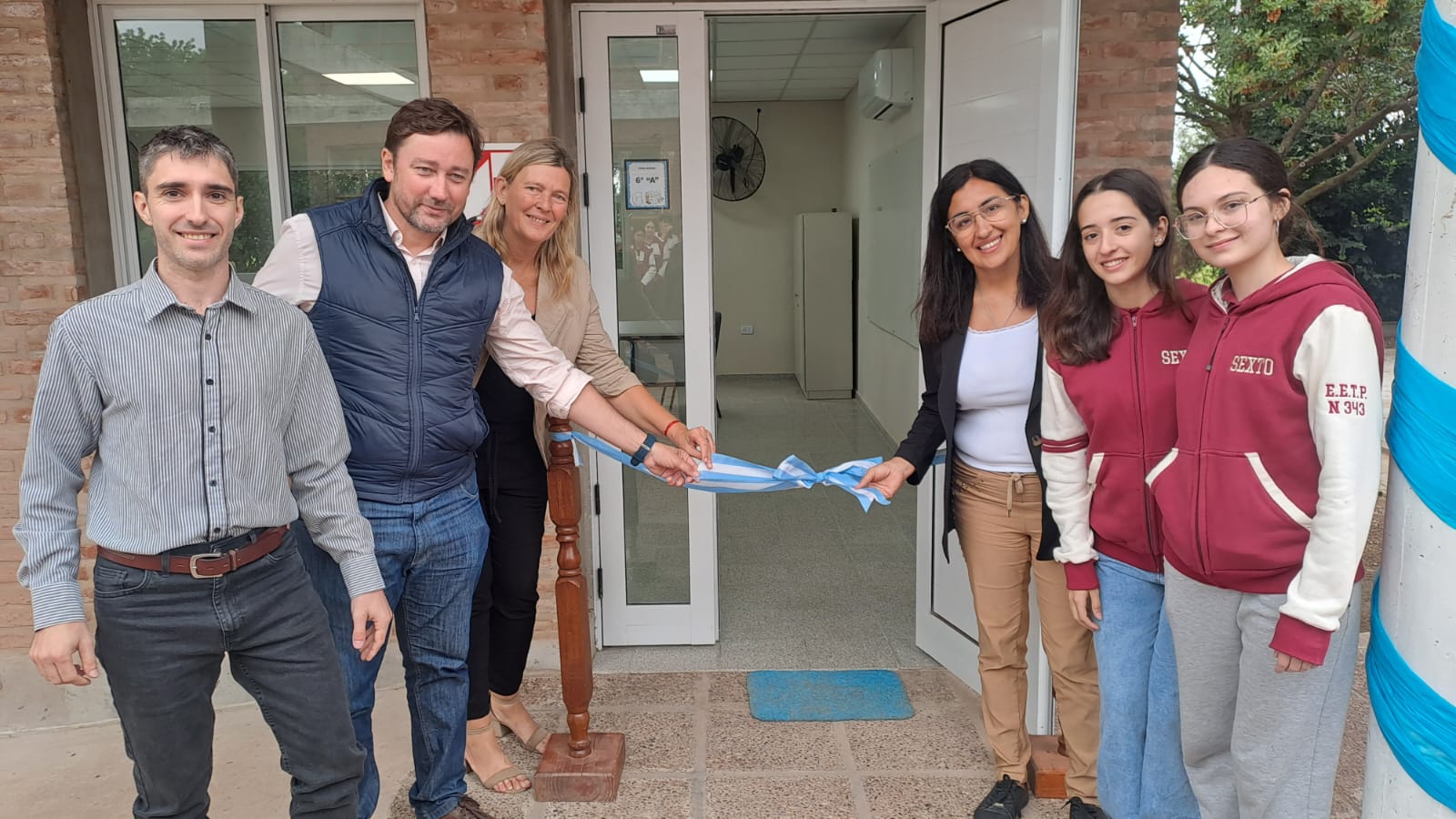 La EETP N.º 343 inauguró una nueva aula que fortalece la educación técnica.